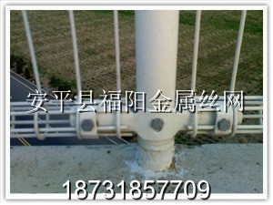 雙圈護欄網(wǎng)